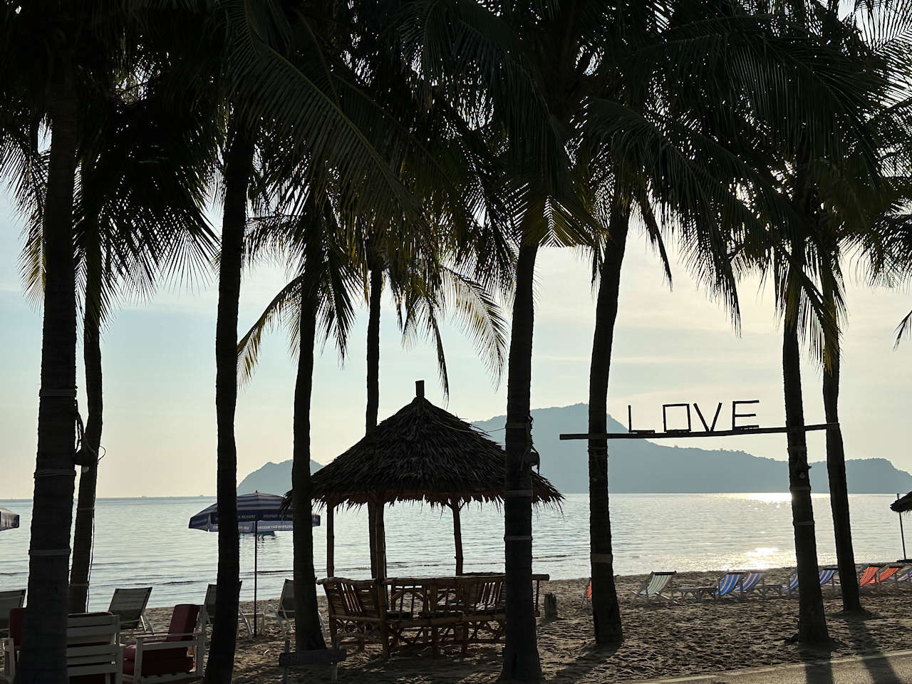 1280 am Strand morgens Foto 3 3 26 07 35 19