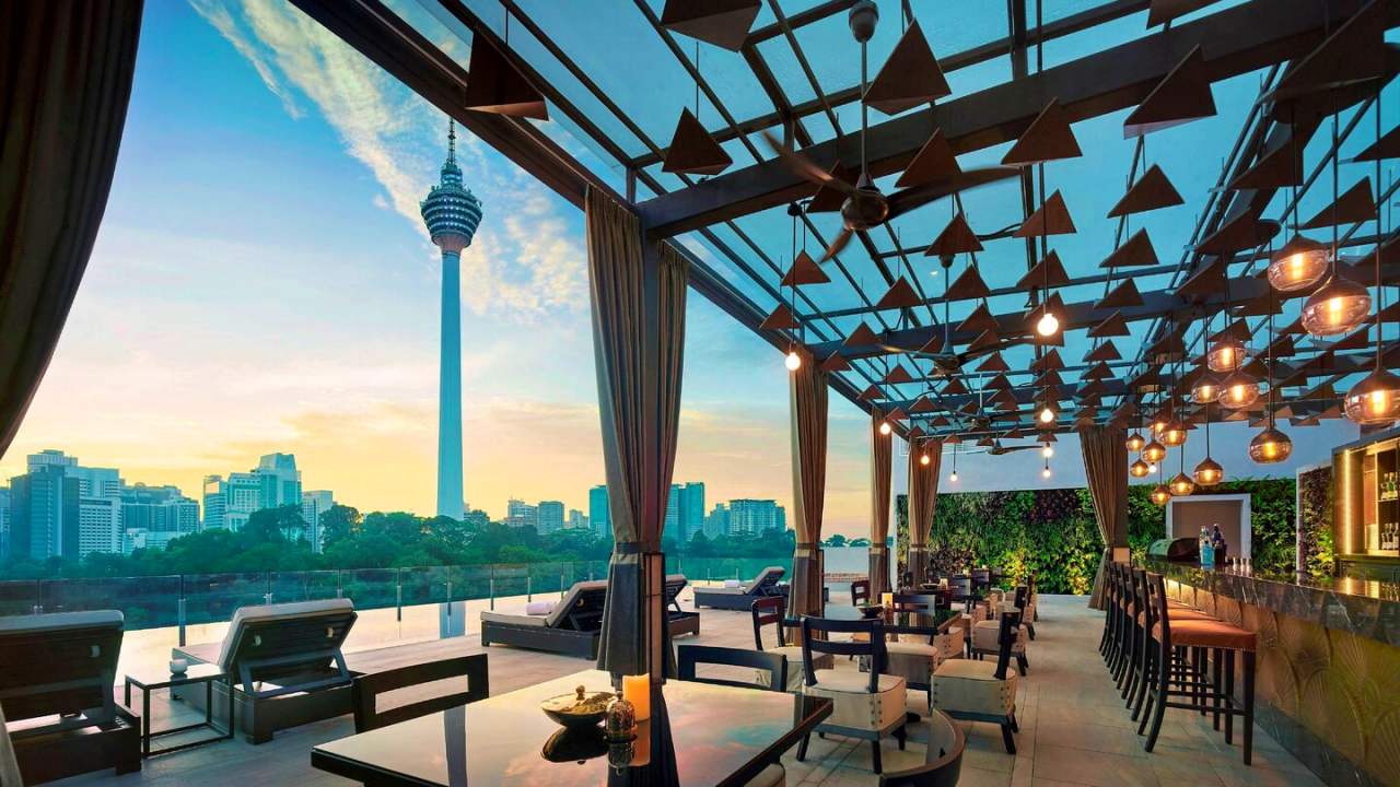 1280 kulsp pool 0025 hor wide Rooftop pool