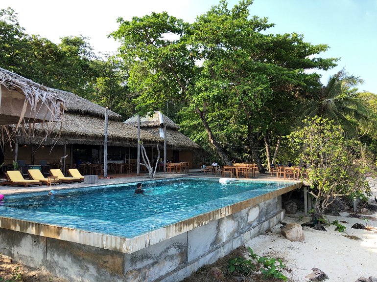 2 06 770 Koh Munnork 20190409 012531203 iOS