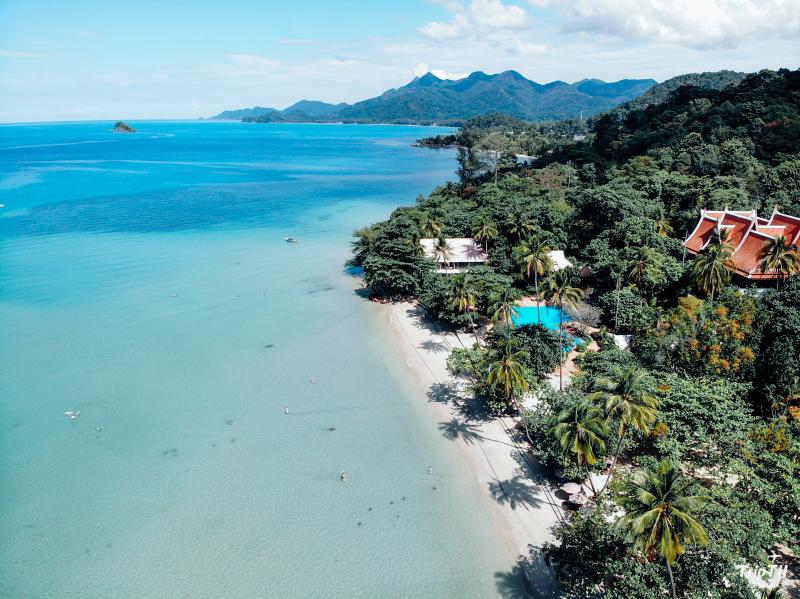 4 01 800 Sylvan 4DJI 0078