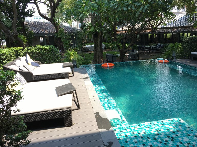 7 06 770 Raweekanlaya 20180228 045107881 iOS