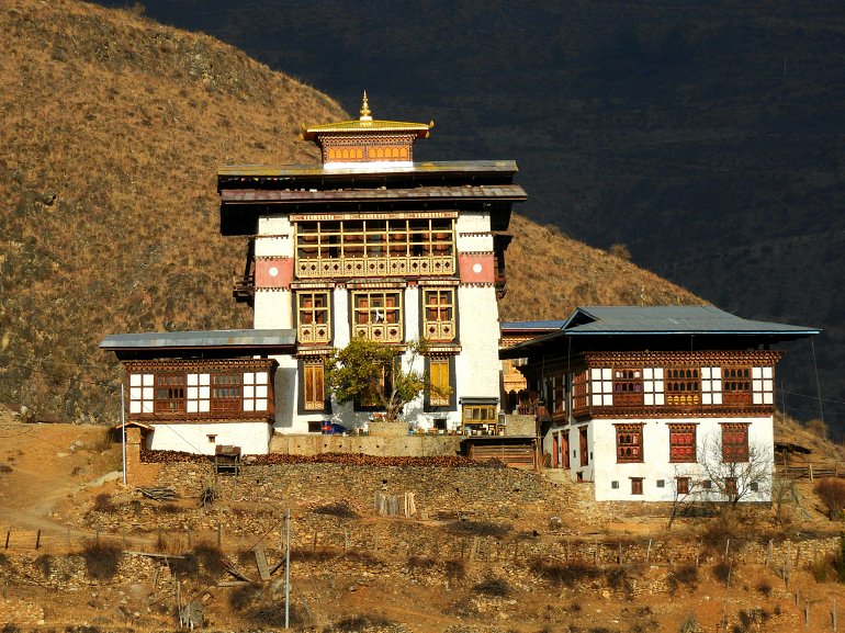 770 Bhutan Tachog Lhakhang entlang Thimphu Paro Highway shutterstock 1668833473
