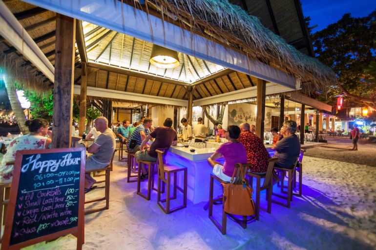 770 Buri Rasa Phangan beach dining 2