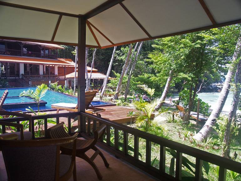 770 Coconut 5bf27ce160911a5ed455ffde img cabana 4