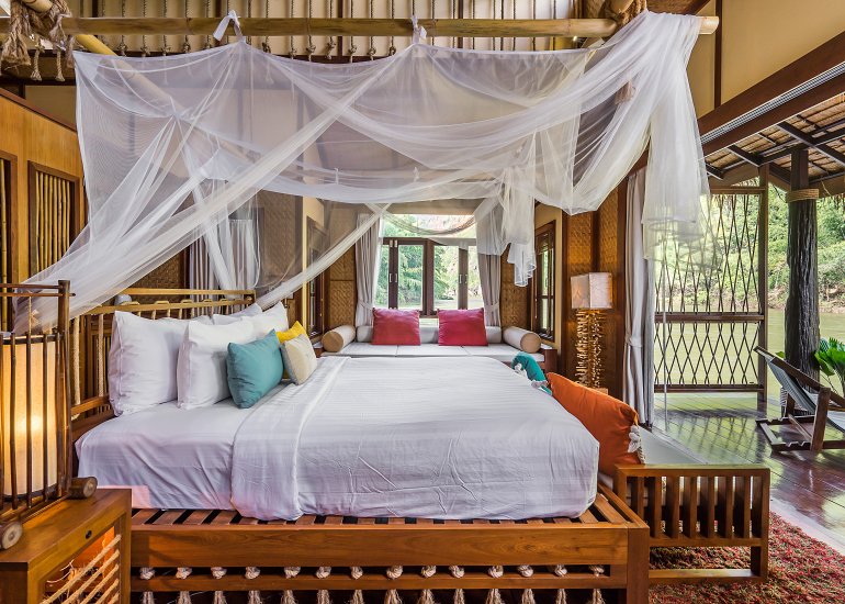 770 Float HouseFH 36