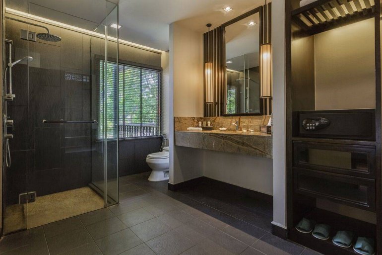 770 Meritius Pelangi pbl garden terrace bathroom 7607 501 1200x800