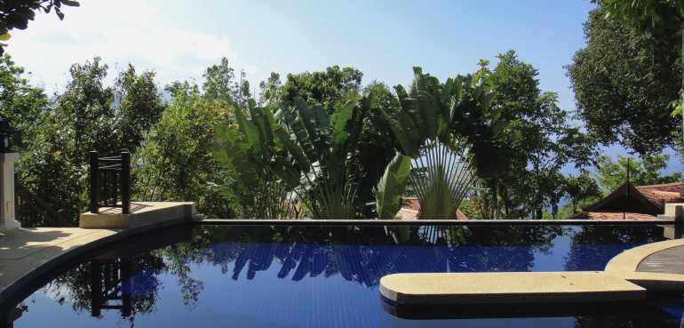 770 Rawiwarin Hillside Pool