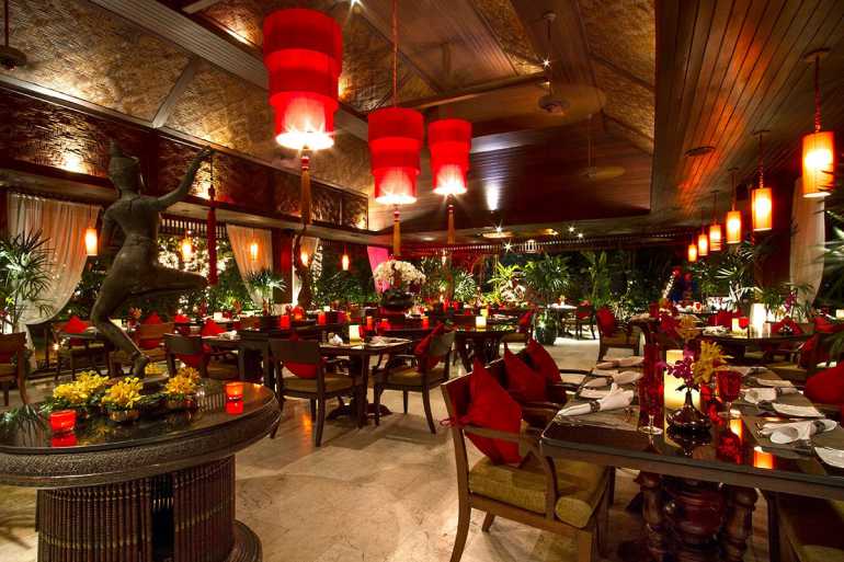 770 Rockysgallery dining 14