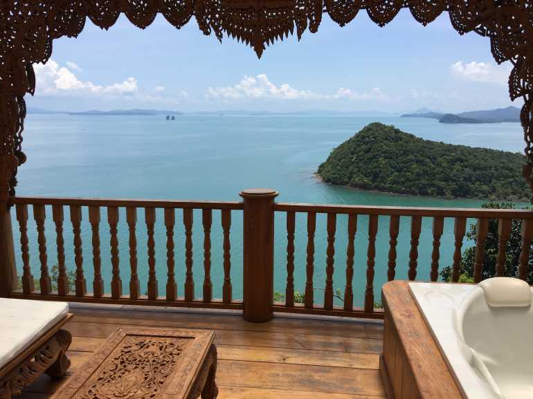 770 Santhiya Koh Yao Yai20170501 053741454 iOS