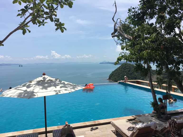 770 Santhiya Koh Yao Yai20170501 055024648 iOS