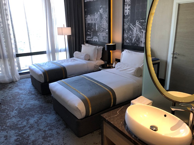 770 Stripes20190530 080809335 iOS