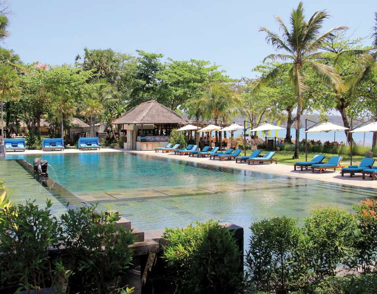 770 jpb gst pool05 1280x998