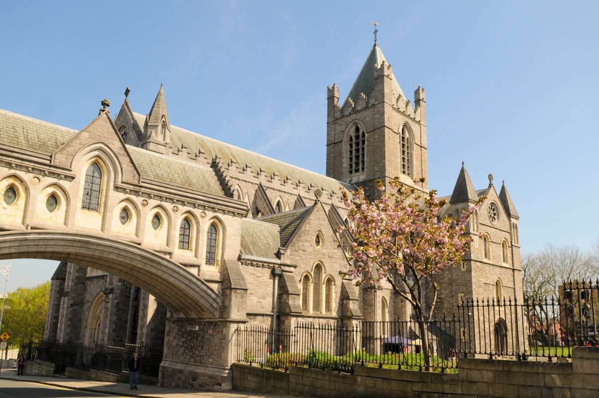 800 Christ Church Cathedral in Dublin shutterstock 139039754