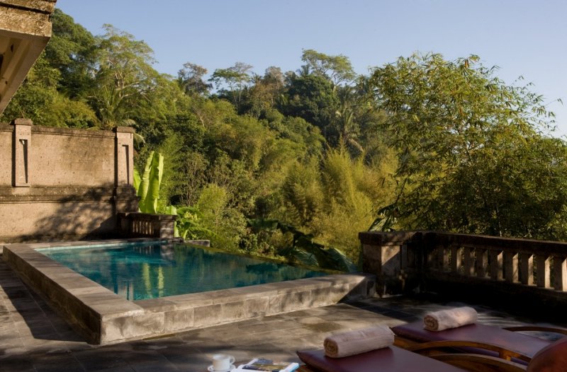 800 Payogan villa view 1