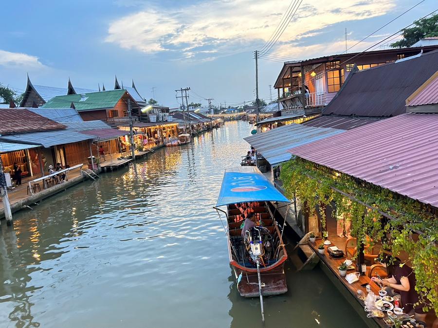 900 Amphawa 20231104 130608911 iOS