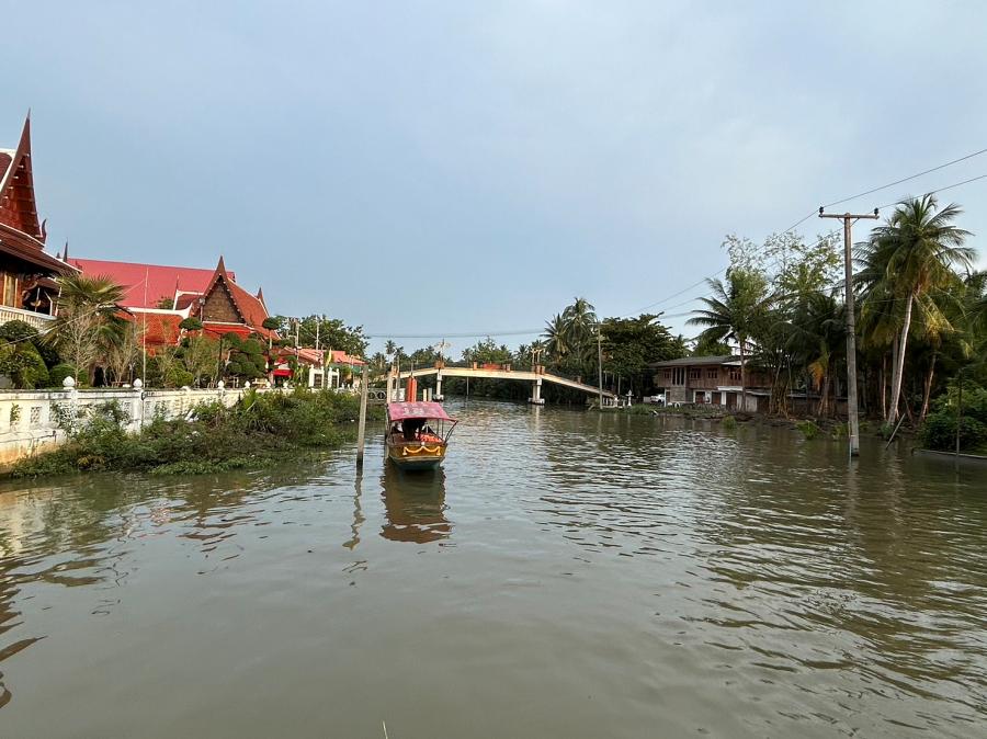 900 Amphawa 20231104 130714043 iOS