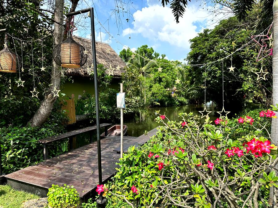 900 Amphawa 20231105 042604606 iOS