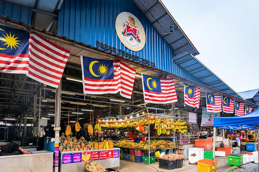 900 Chow Kit market in Kuala Lumpur shutterstock 2238023273