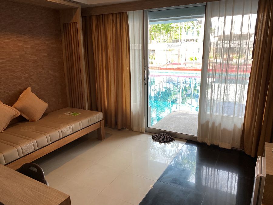 900 Lanta Sand 20221025 030518843 iOS