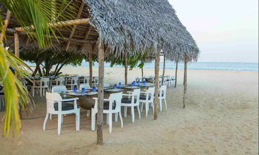 900 Maalu Maalu Wella Restaurant am Strand