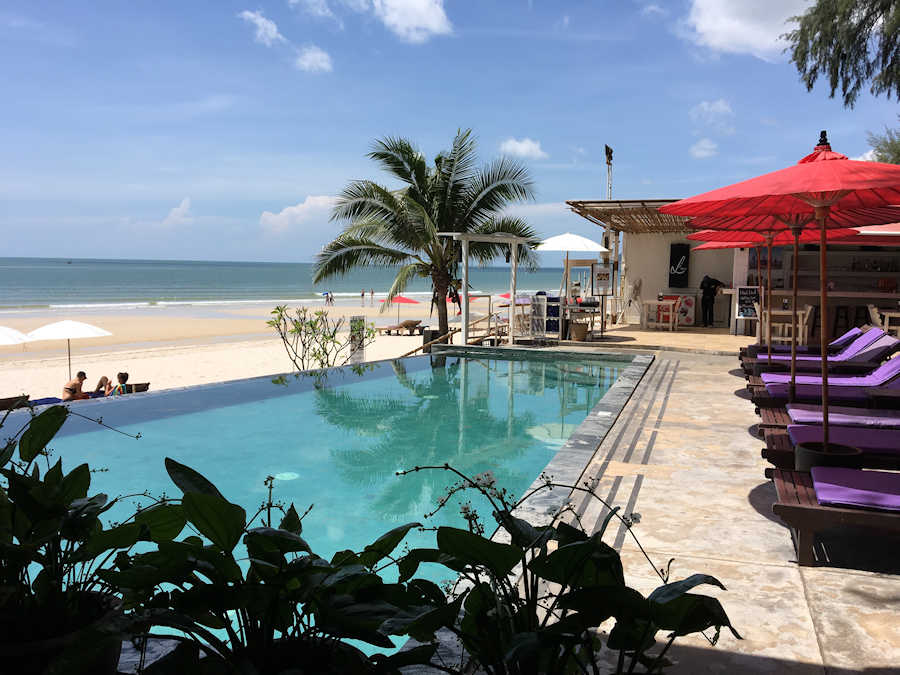 900 Pool 20170601 040642322 iOS