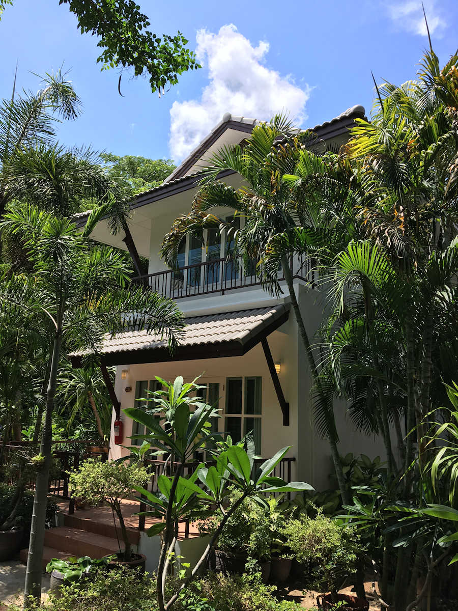 900 Resort 20170601 040041257 iOS