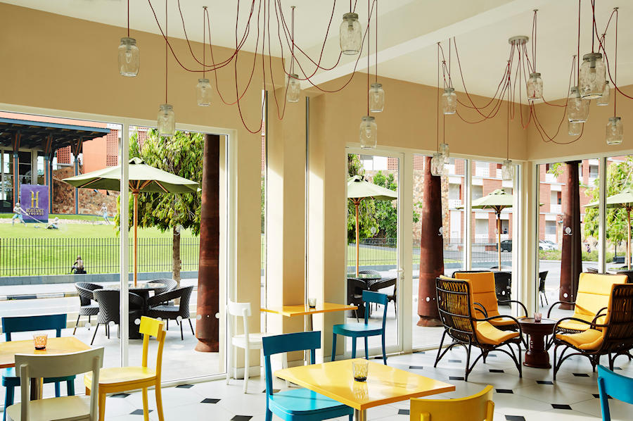 900 Swiss Bakery Cafe