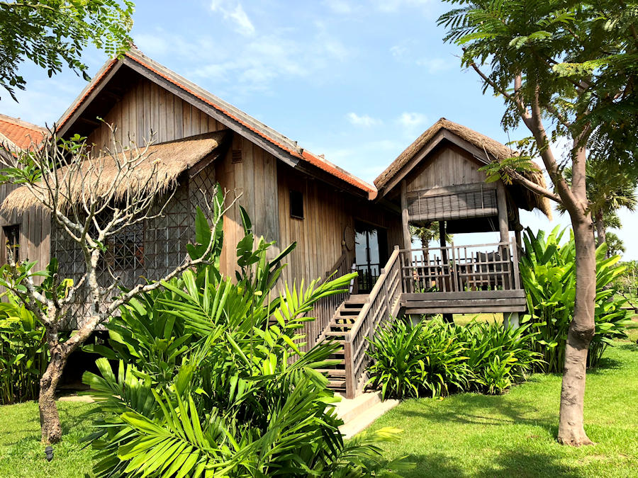 900 Villa Mit terrasse