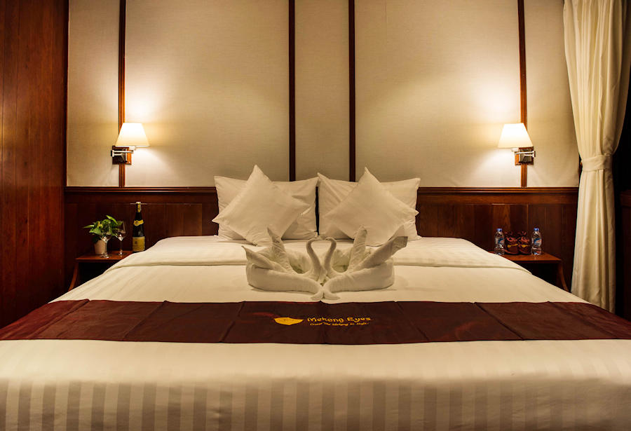 900 dummy double standard cabin 01