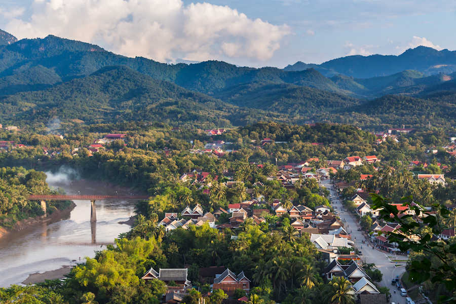 Web 900 Luang Prabang Stadtansicht shutterstock 233180101
