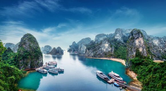 1400 Ha Long Bay shutterstock 243530125