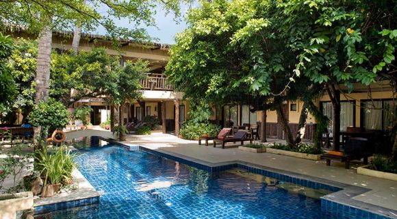 900 Phra Nang In Pool