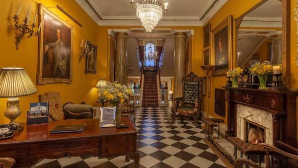 800 Ballyseede Castle Reception Area 